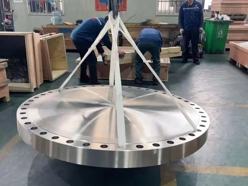 Pipe flange